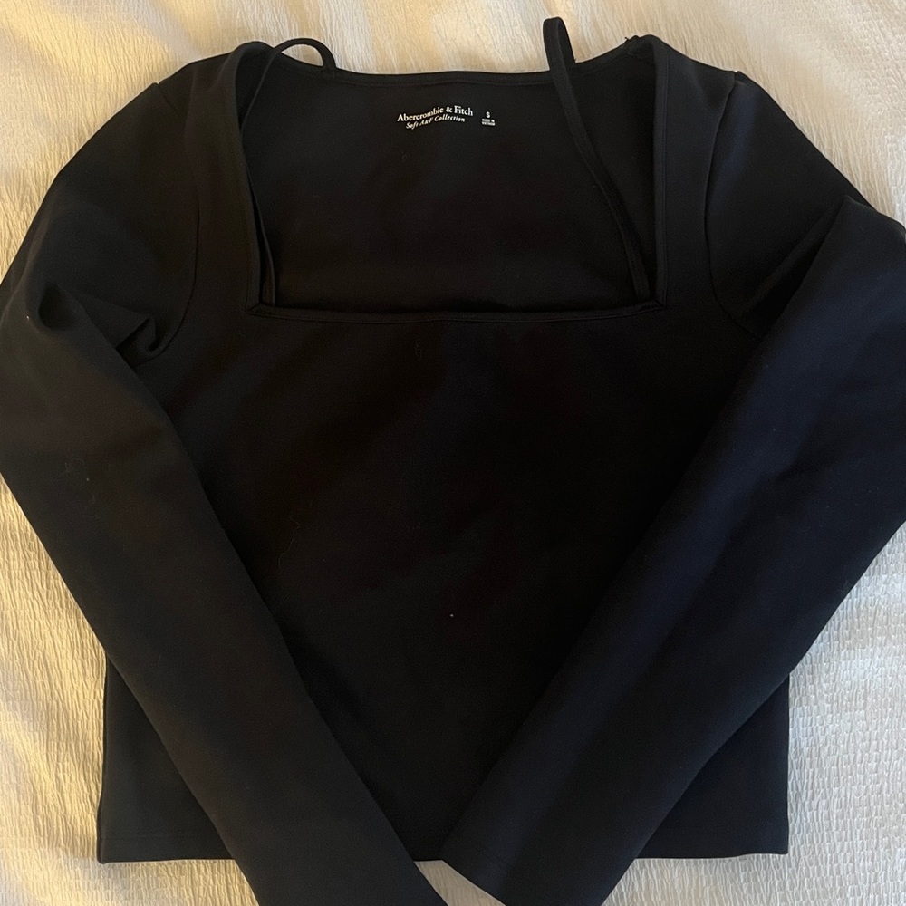 abercrombie square neck cut out long sleeve